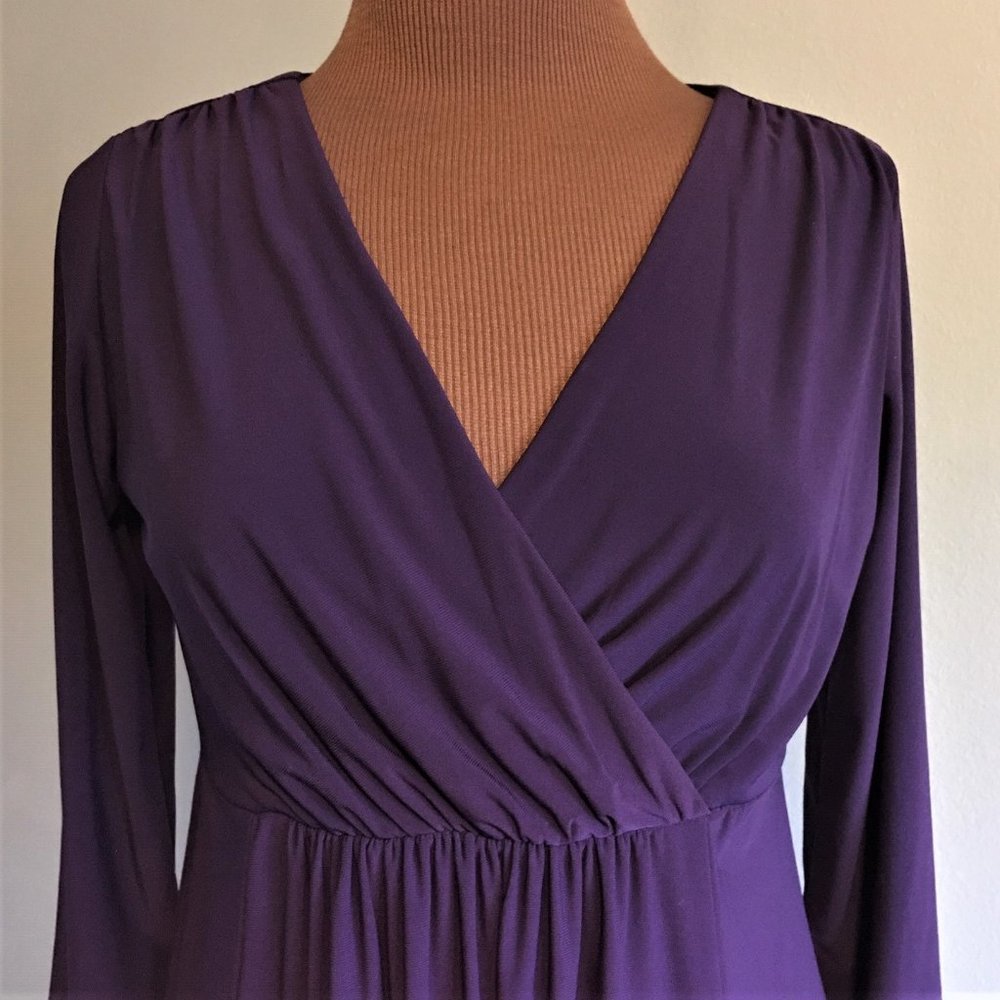 MONROE & MAIN Pocket Surplice Dress  |  Small - Picture 3 of 10